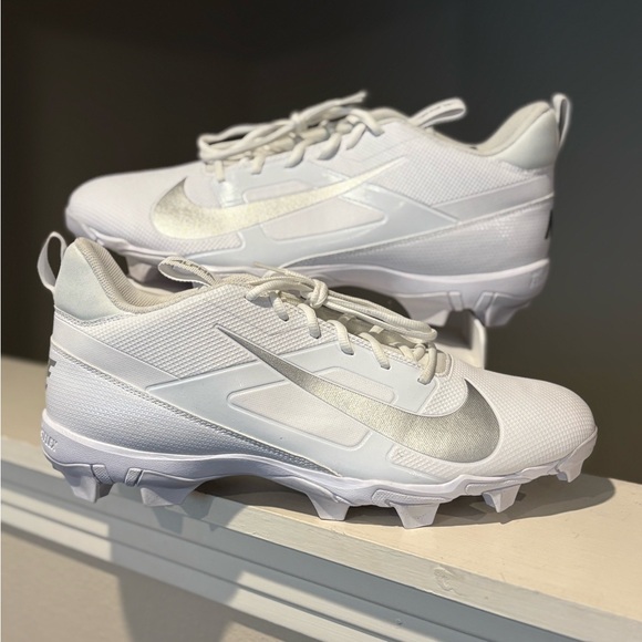 Nike Alpha Menace 4 Shark Football Cleats FN0028-101 White/Silver Men’s Size 15 - Picture 1 of 10
